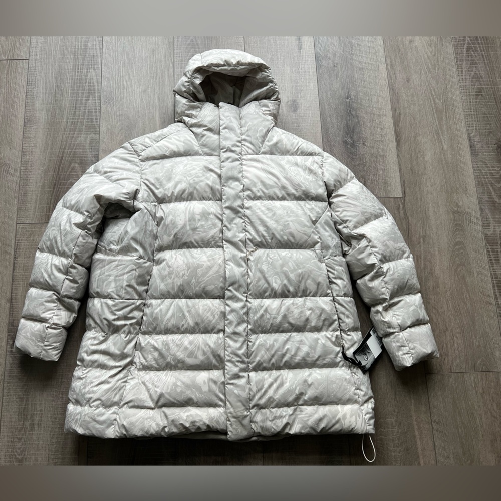 Lululemon Down Jacket in Maple Metamorphosis Light Neutral Multi Size XL